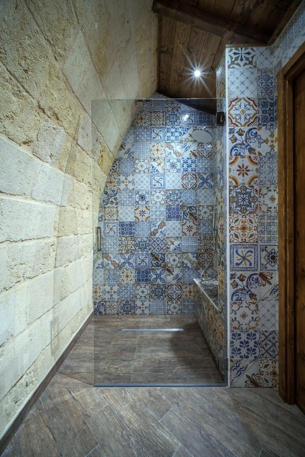 Roberto'S Guest House Andria Bagian luar foto